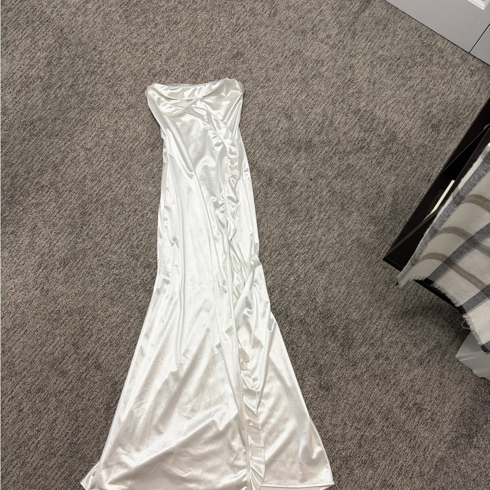 Lucy in the Sky Strapless White Dress